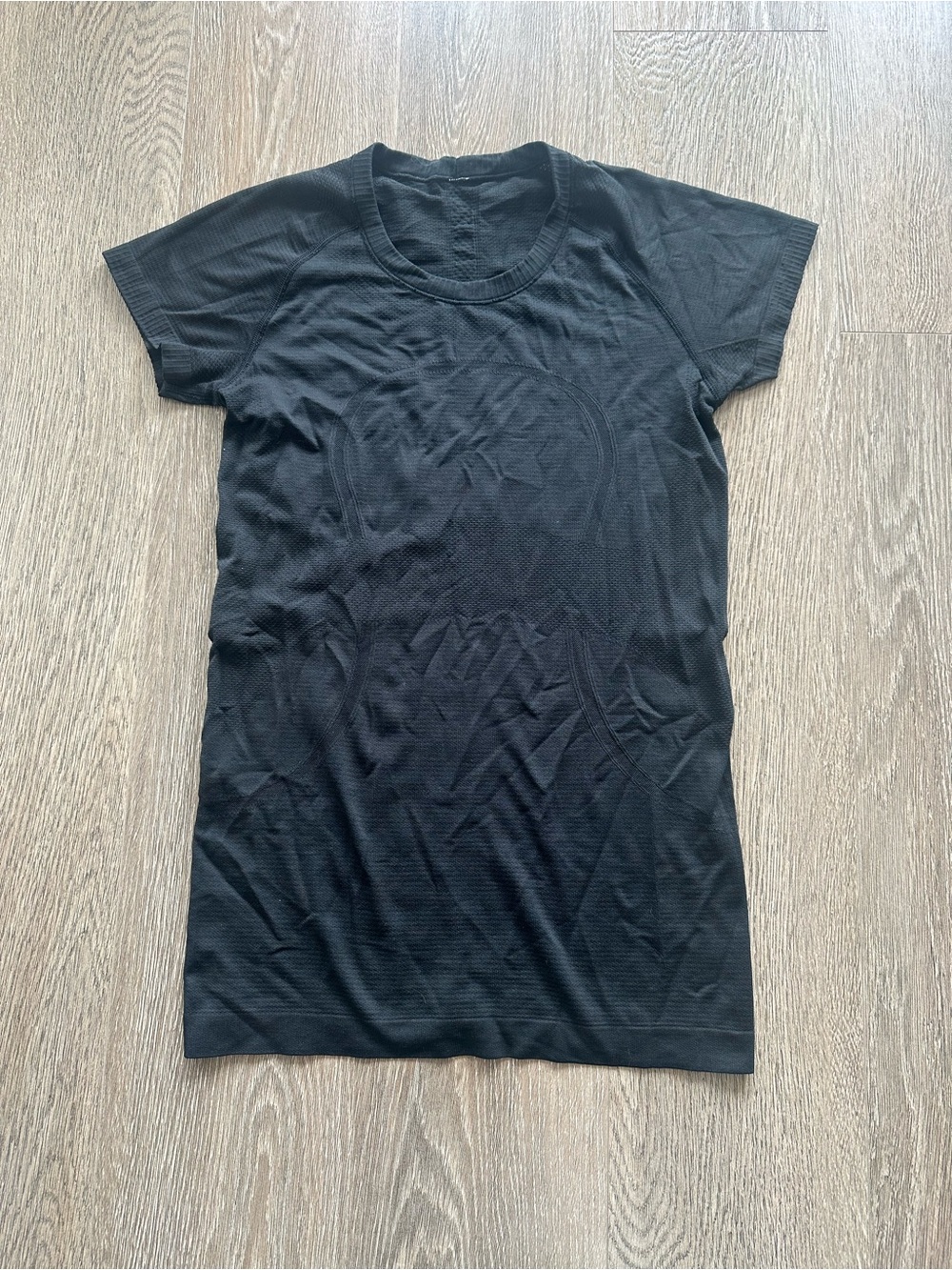 lululemon athletica Black Short Sleeve Athletic Tee